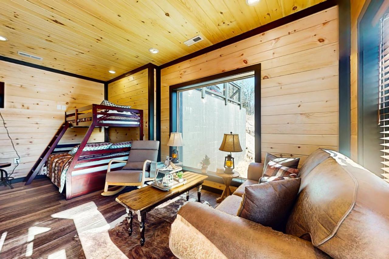 Fiesta Hills Hideaway Villa Sevierville Dış mekan fotoğraf
